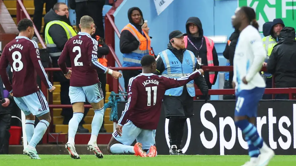 Nicolas Jackson, jugador del Aston Villa | AP