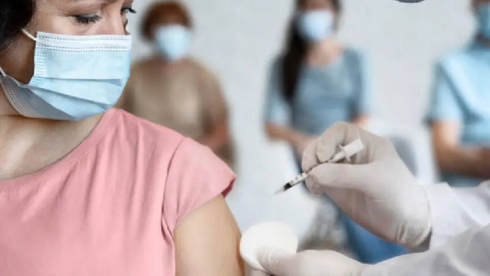 La Secretaría de Salud del Estado de México prevé una meta de 4 millones 15 mil 488 dosis durante la campaña / Magnific