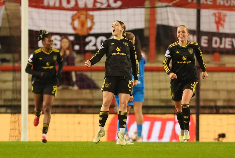 Jess Park celebra en partido de la Champions League Femenina | AP