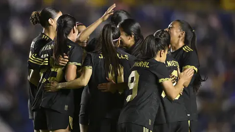 Tri Femenil celebrando | IMAGO7