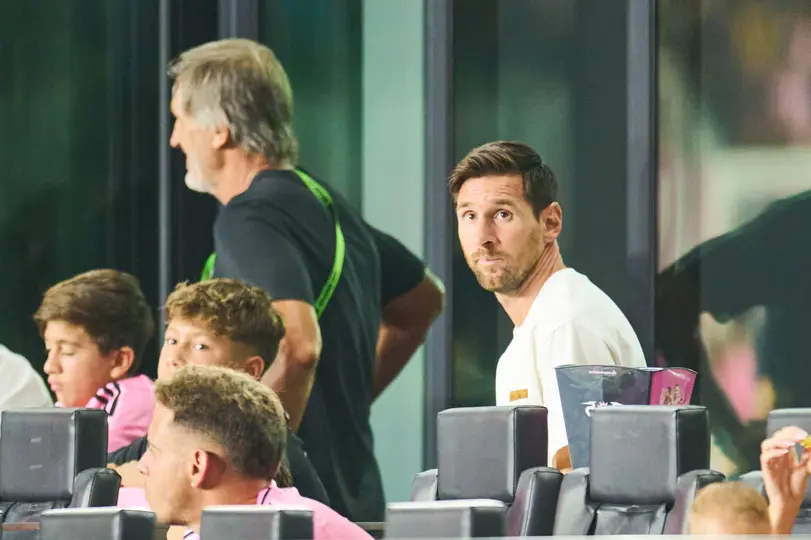 Lionel Messi enun palco del estadio de su equipo Inter Miami | MexSport