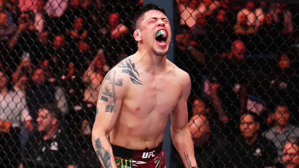 Brandon Moreno festejando una de sus victorias | X: @ufc