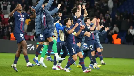 PSG resiste al Monaco en una serie vibrante y avanza a Octavos tras una noche de goles en el Parque de los Príncipes