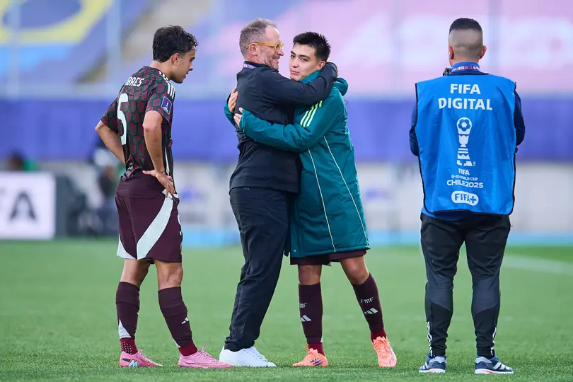Lillini con Gilberto Mora en la concentración de la Selección Mexicana | MEXSPORT