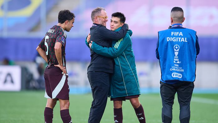 Lillini con Gilberto Mora en la concentración de la Selección Mexicana | MEXSPORT