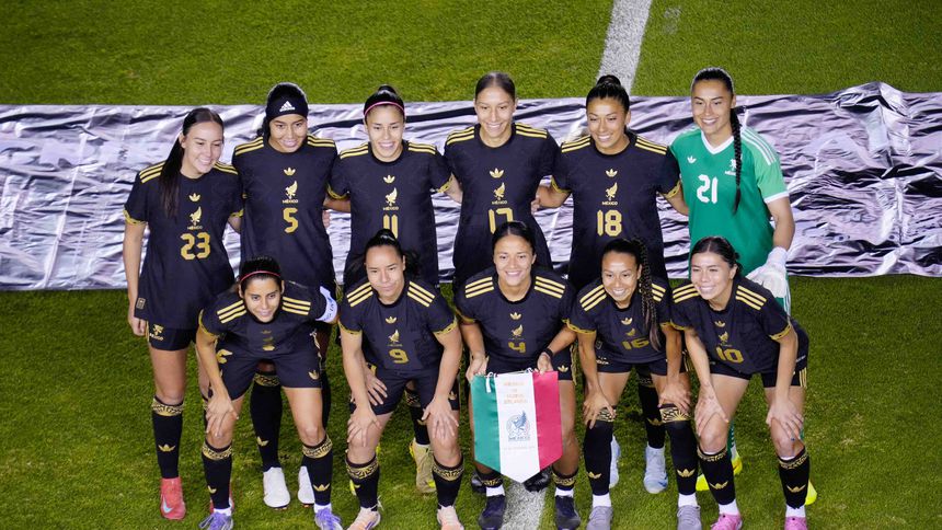 Selección Mexicana Femenil previo a un partido de 2025| IMAGO7