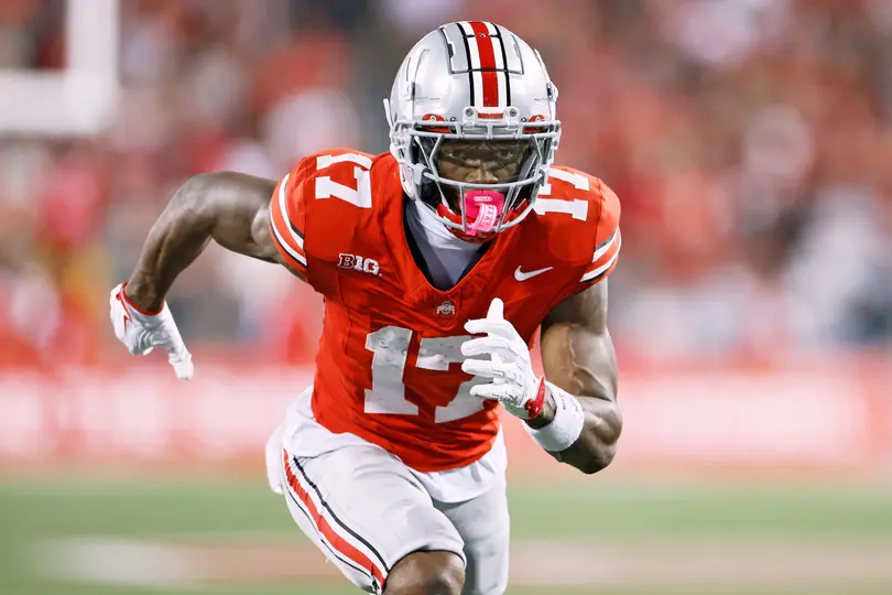 Receptores como Carnell Tate apuntan a destacar en la 40 yardas | X @daniel_rotman15