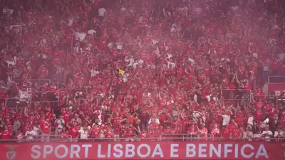Campal en las afueras del Bernabéu: Policía y ultras del Benfica se enfrentan previo al partido