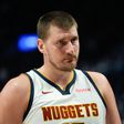 Saltan de nuevo las alarmas en Denver: ¡Jokić vuelve a estar lesionado!