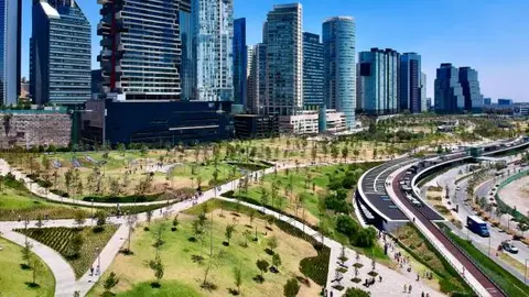 La Ciudad de México concentró más del 50 % del capital extranjero recibido en 2025. / iStock