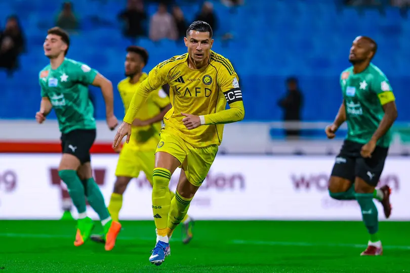 Cristiano Ronaldo celebrando su gol 965 l x:@AlNassrFC_EN