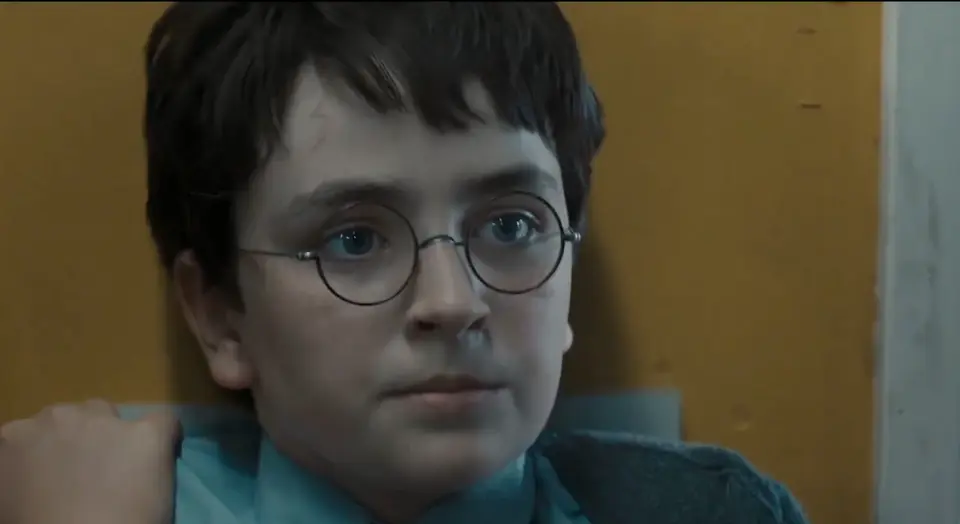 El actor Dominic McLaughlin como el nuevo Harry Potter. / HBO MAX