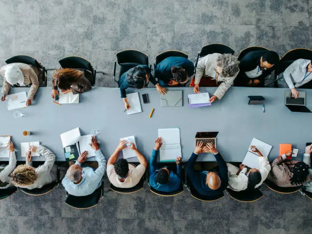 Especialistas advierten que el uso de registros para vetar trabajadores es una práctica ilegal. / iStock