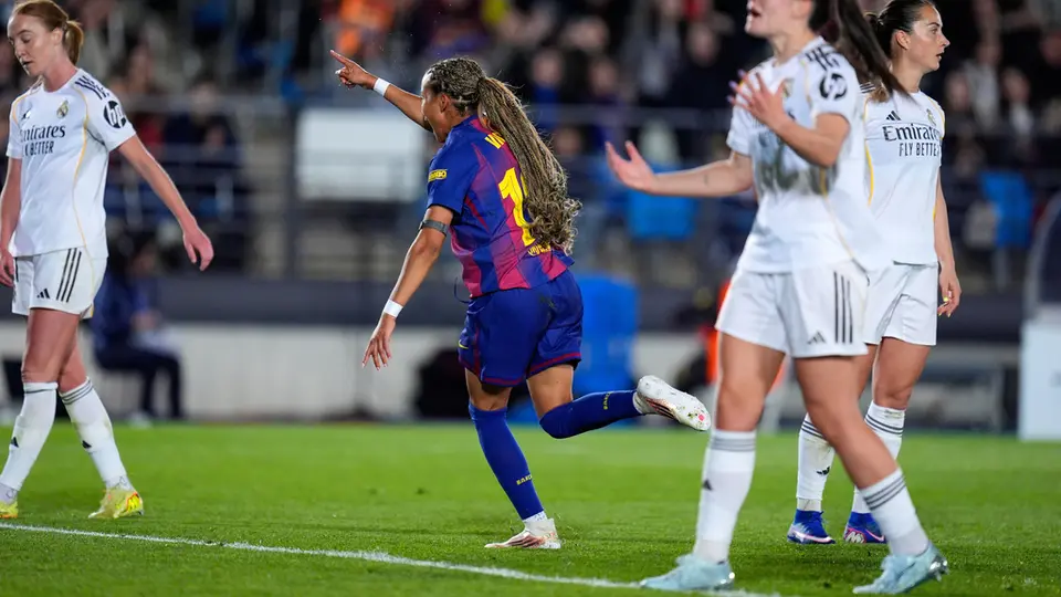 Vicky López celebra en el partido de Barcelona contra Real Madrid en la Champions League | AP