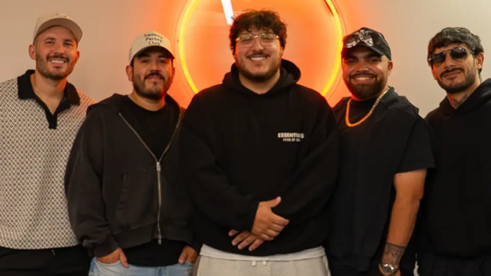 La música y el futbol se unen en el nuevo himno de la Selección Mexicana. / @grupofrontera