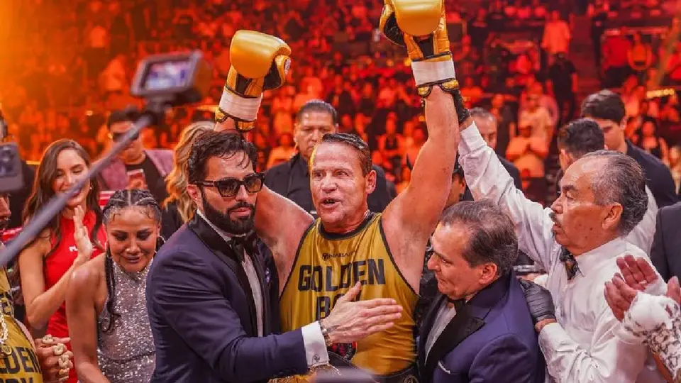 Poncho de Nigris se apuntó un éxito con el evento Ring Royale/IG: @ringroyalefights