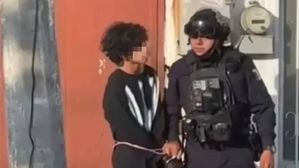 El agresor, de 15 años, publicó mensajes en redes antes de cometer el crimen./ RS