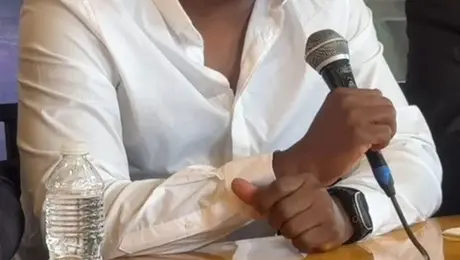Aquivaldo Mosquera aclara su situación legal