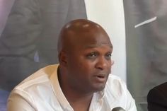 Aquivaldo Mosquera aclara su situación legal