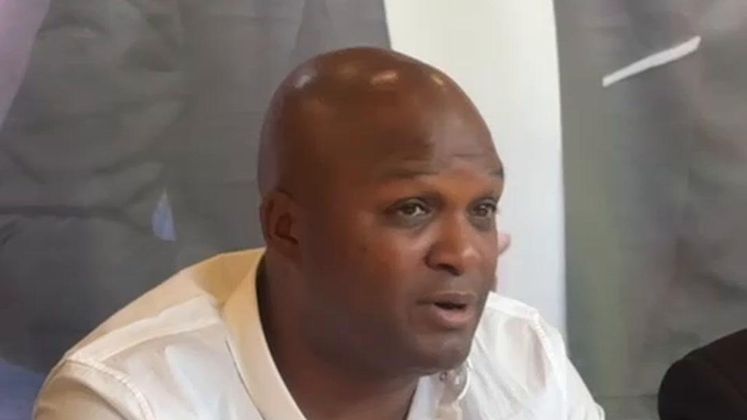 Aquivaldo Mosquera aclara su situación legal