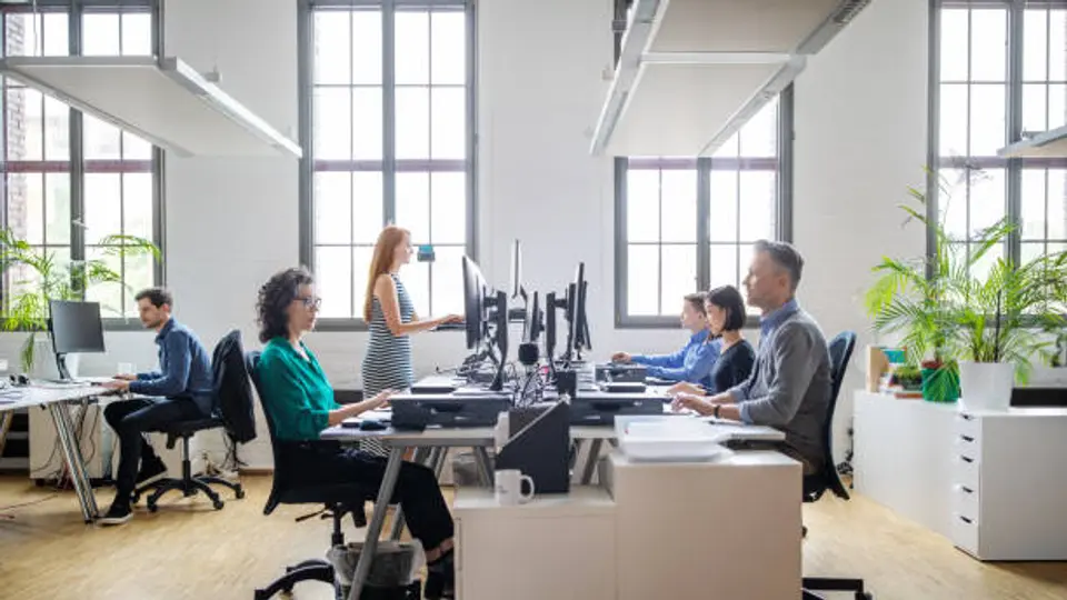 El “buró laboral” no es una institución oficial, pero su uso ha generado preocupación entre trabajadores en México. / iStock