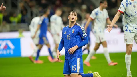 Pio Esposito en lamento en el partido de la Selección de Italia ante Noruega | AP