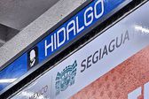 Metro CDMX retira letreros en Línea 2: usuarios se confunden en Hidalgo y Bellas Artes