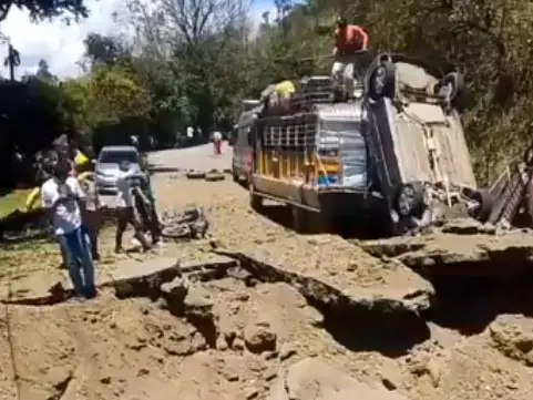 La explosión dejó al menos 7 personas muertas y más de 17 heridas. / RS