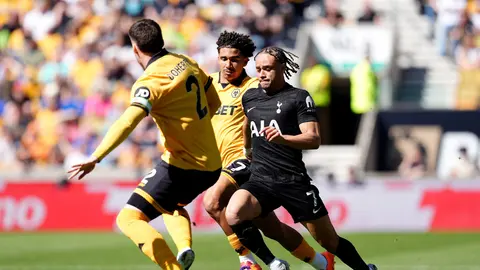 Xavi Simons, jugador del Tottenham | AP