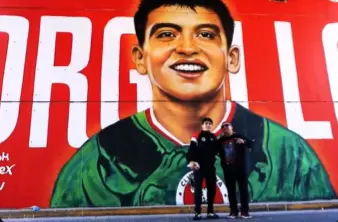 Gilberto Mora y su mural l CAPTURA