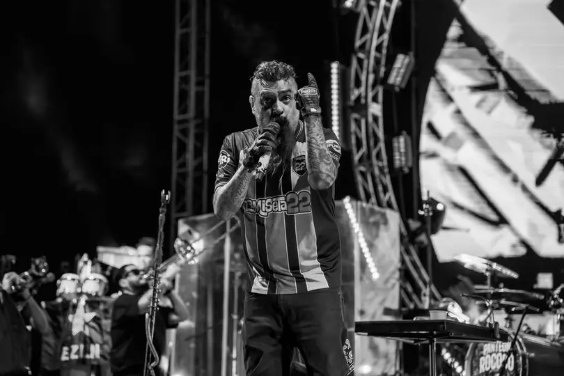 Dr. Shenka en su show en Ciudad Nezahualcóyotl. / @rococopix