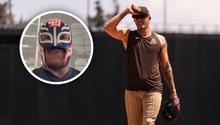 De WWE a MLB: Rey Mysterio lanza la primera bola en el Mexico City Game