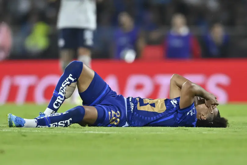Carrasquilla lesionado en el  partido de Vuelta ante Cruz Azul | IMAGO7