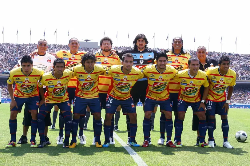 Once inicial de Morelia en la Final ante Pumas en 2011 | MexSport