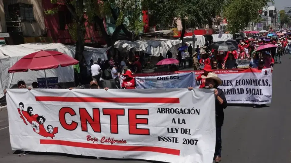 La CNTE adelantó el paro de labores y miles de alumnos no tendrán clases este 25 de mayo./ RS