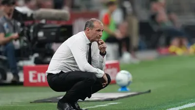 ¿Qué pasará con Santi Giménez? AC Milan despide a Allegri y a directiva por "fracaso inequívoco" en Serie A