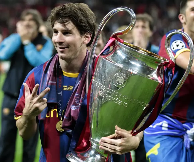 Lionel Messi con Barcelona tras ganar la Champions League en 2011 | AP
