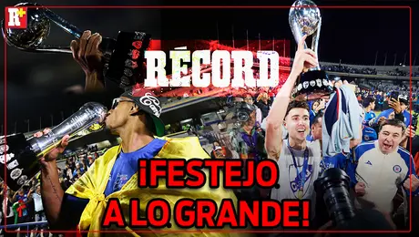 ¡INFILTRADOS en los FESTEJOS del CAMPEÓN! CRUZ AZUL celebró LA DÉCIMA y RÉCORD estuvo PRESENTE