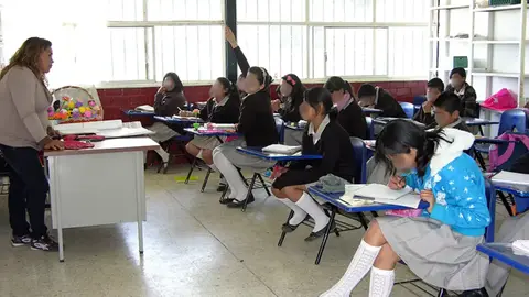 La suspensión de clases del 29 de mayo no aplica como día feriado oficial para trabajadores en México./ RS