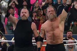 Adam Copeland y Christian Cage vuelven a la gloria; conquistan los títulos en pareja de AEW tras vencer a FTR