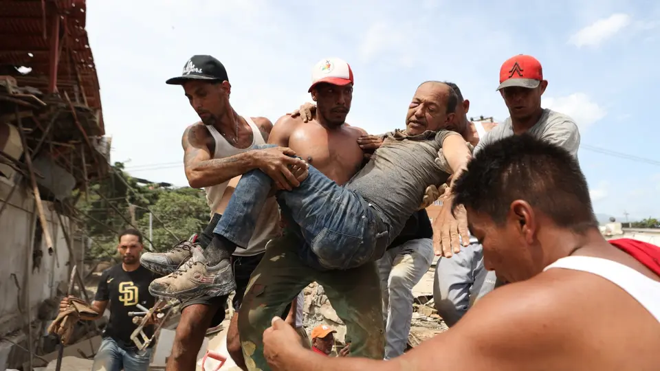 Aunque el doblete sísmico generó inquietud, expertos descartan que exista una relación entre los terremotos de Venezuela y la actividad sísmica en México./ AP