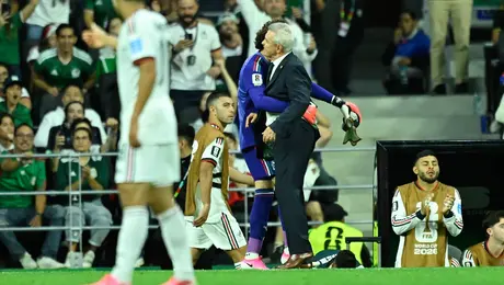 ‘Vas a jugar’: Así fue el emotivo momento en que Javier Aguirre le notificó a Ochoa que entraría al juego de México