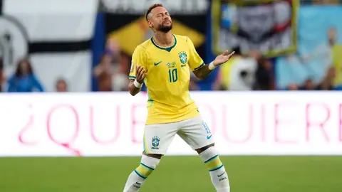 Neymar en el juego de Brasil vs Escocia | AP