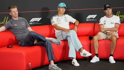 ¿Nuevos mejores amigos? Checo Pérez y Russell 'planean' viajar juntos al Mundial 2026