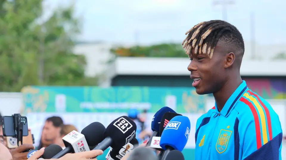 Nico Williams habló en conferencia de prensa previo al España vs Uruguay | IMAGO7