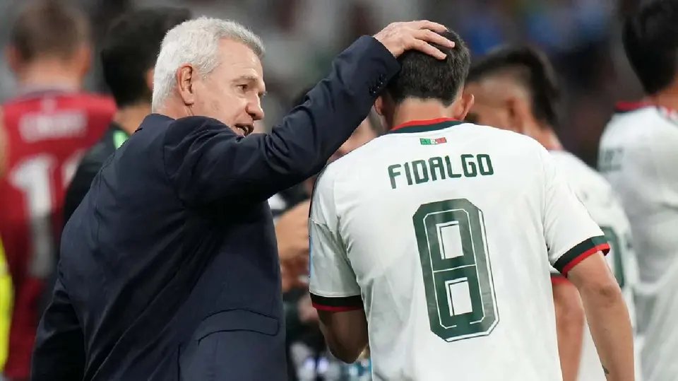 Javier Aguirre y Álvaro Fidalgo | AP