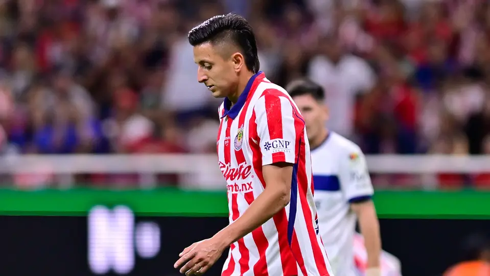 Roberto 'Piojo' Alvarado, jugador de Chivas | MEXSPORT