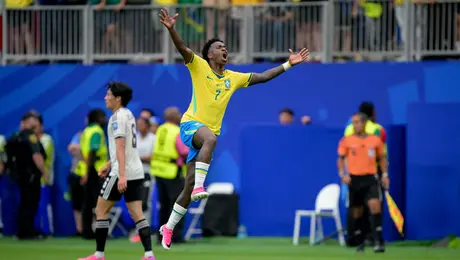 Arsenal quiere un fichaje histórico: Vinícius en la mira de los Gunners