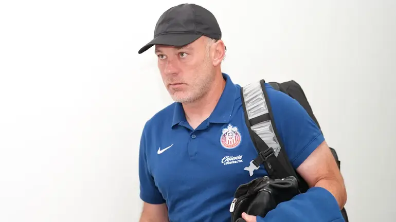 Gabriel Milito, entrenador de Chivas | IMAGO7