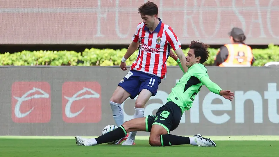 Brian Gutiérrez con Chivas | MEXSPORT